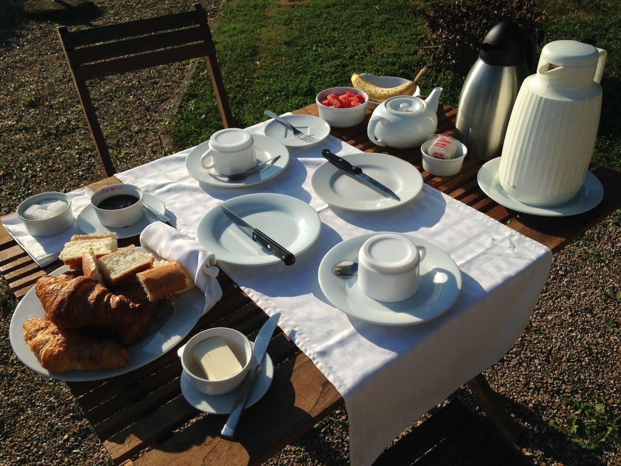 La Gueulardiere Bed & Breakfast Vernon  Eksteriør bilde